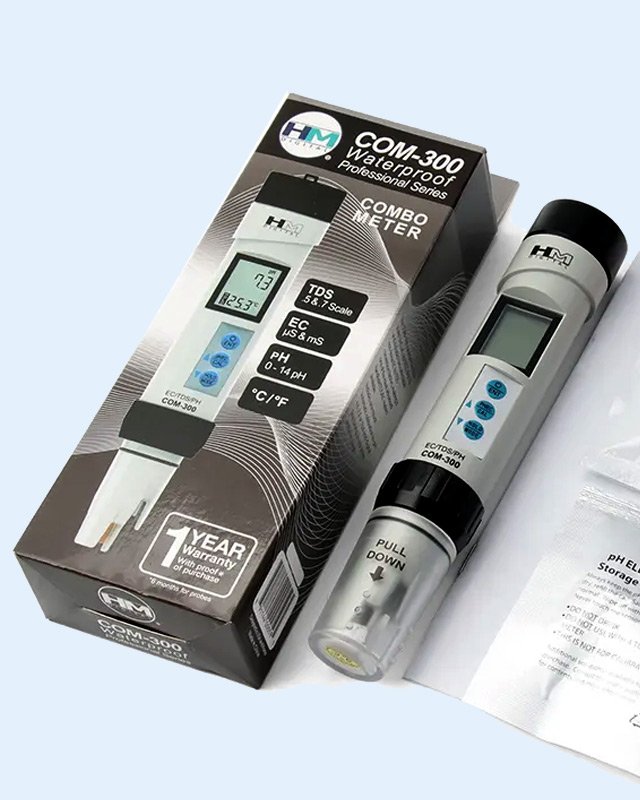 COM-300  pH/EC/TDS/Temp Meter