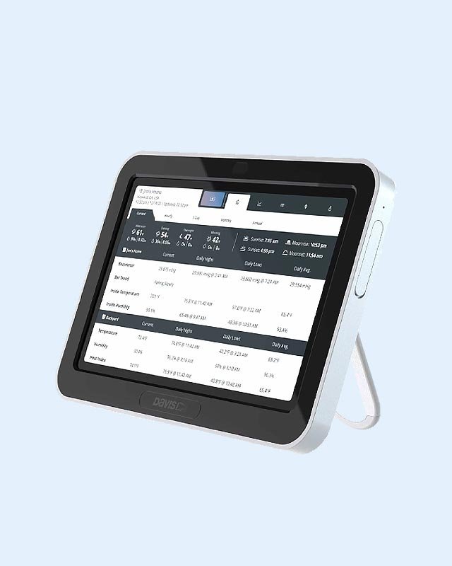 Wireless Vantage Pro2 Weather Station with Standard Radiation Shield and Weather